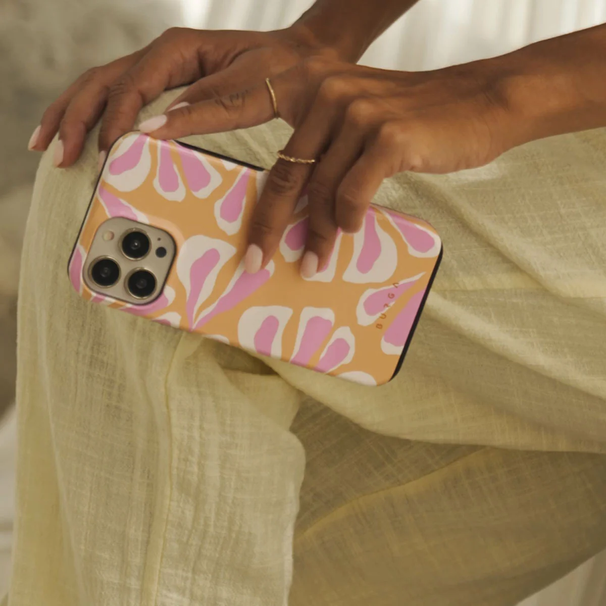 Aloha - iPhone 17e Case - Image 5